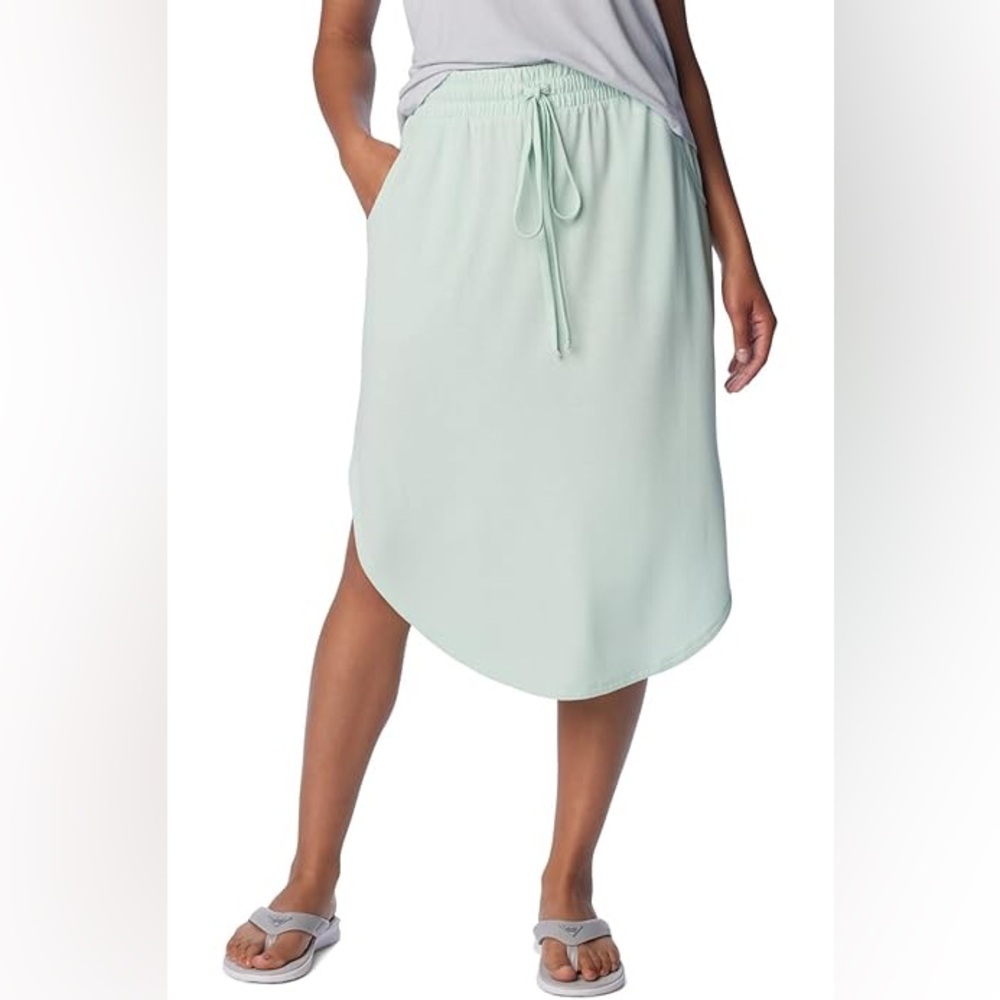 NWT Columbia Women’s Small Petite Light Blue Midi Skirt